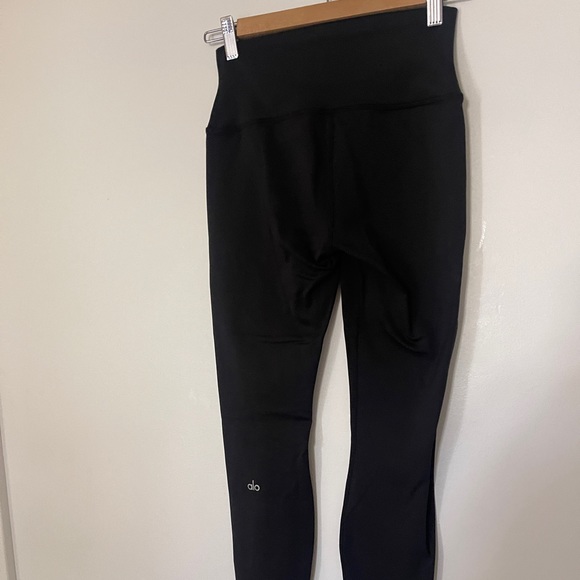 ALO High-Waist Airbrush Leggings - Picture 5 of 9